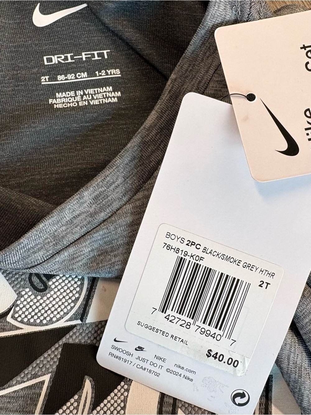 Toddler Boy 2T Nike Dri-Fit Shirt & Short 2 Piece Set Black Gray Just Do It - Picture 4 of 5